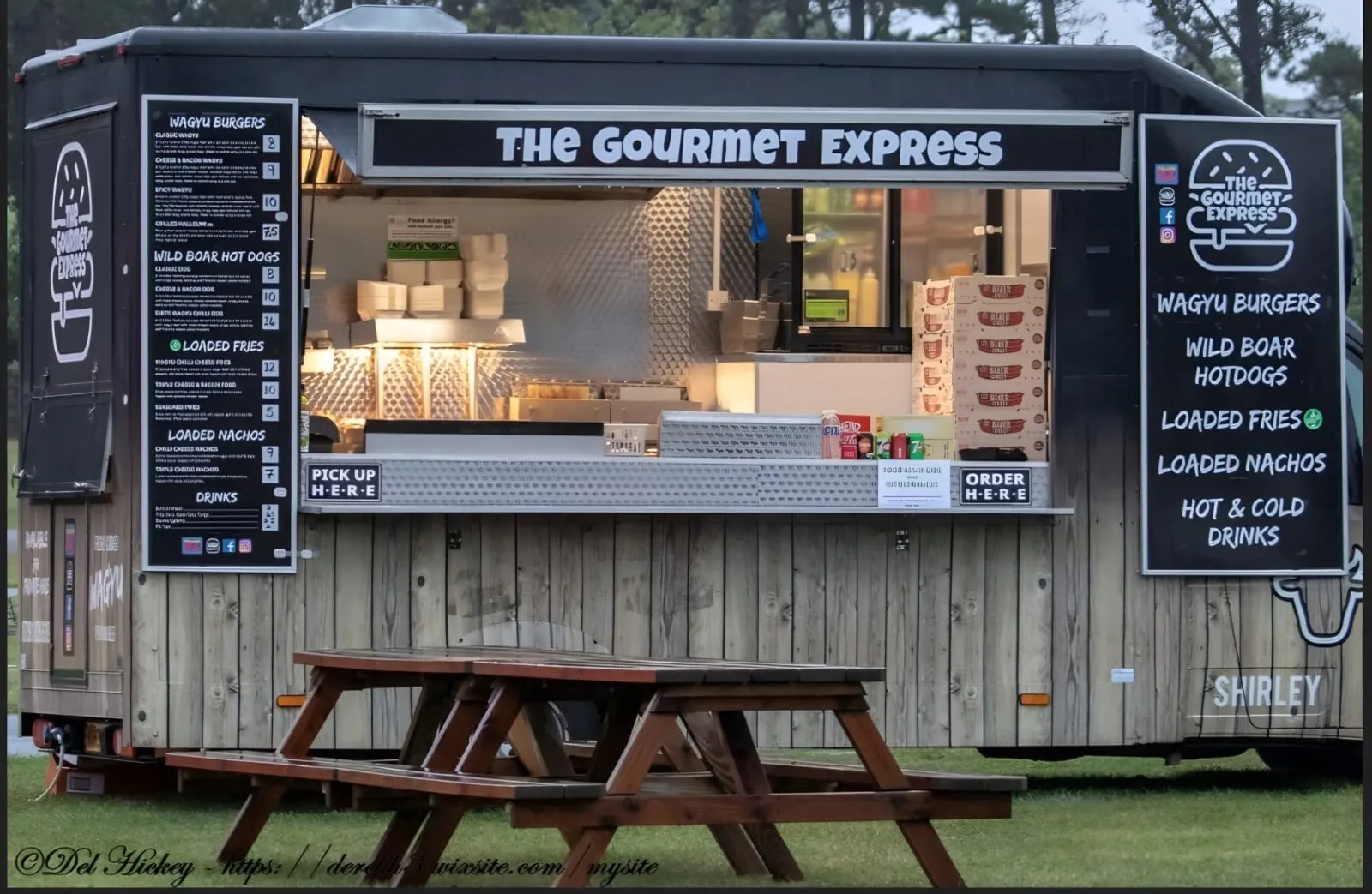 The Gourmet Express Van